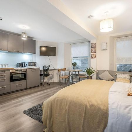 Spacious & Cosy Studio Flat In The Heart Of Edinburgh City Centre Екстериор снимка