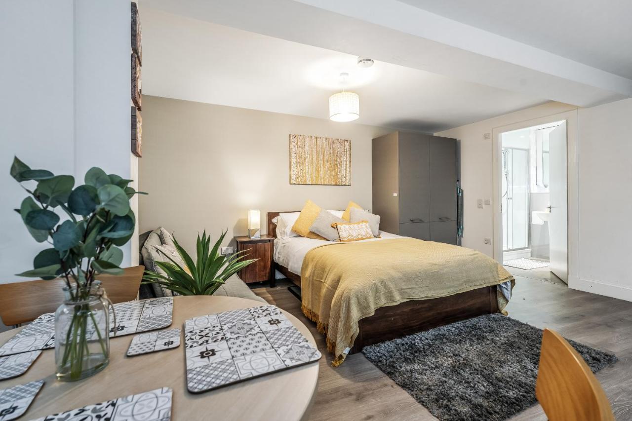 Spacious & Cosy Studio Flat In The Heart Of Edinburgh City Centre Екстериор снимка